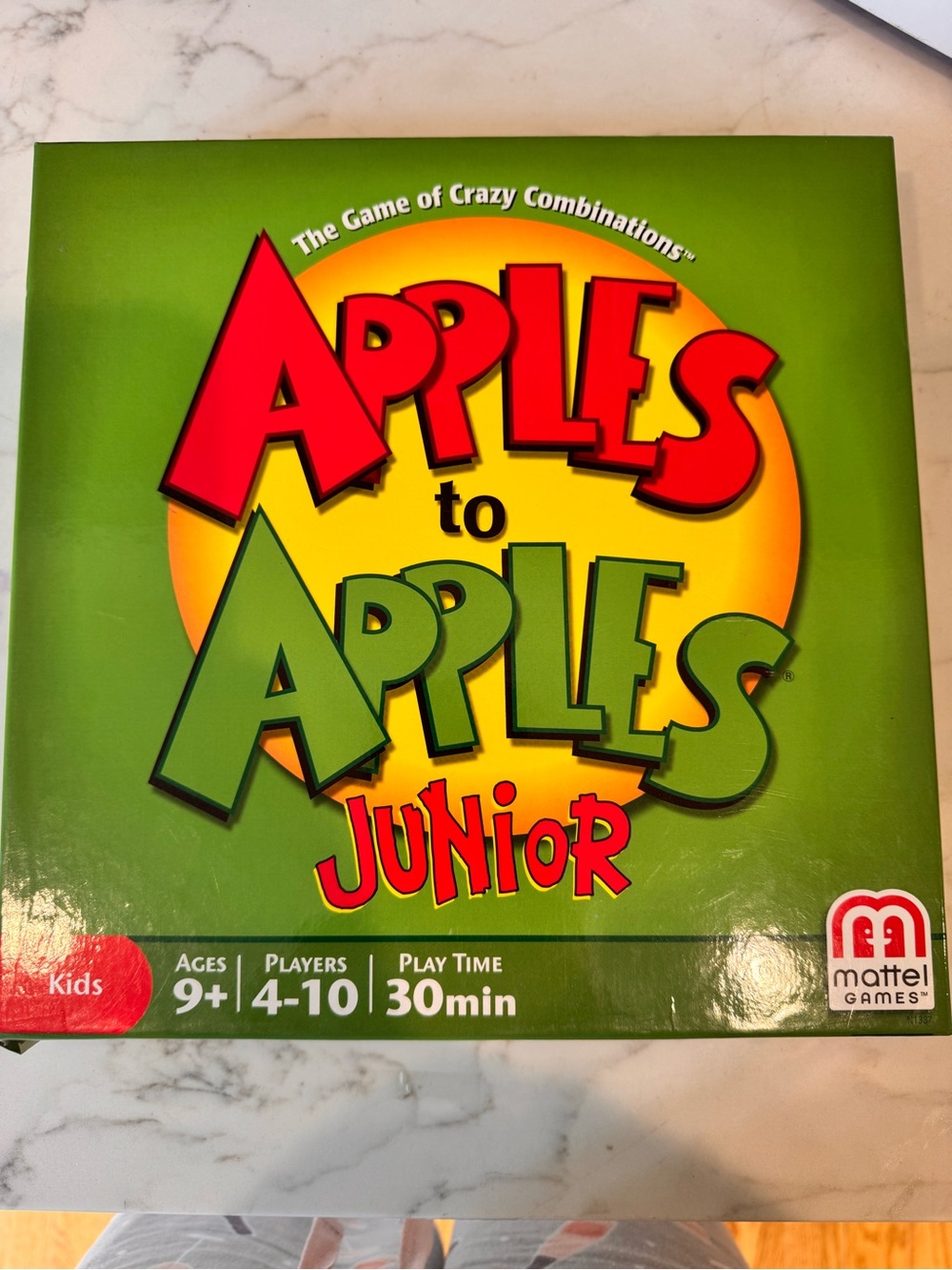 Apples to Apples Junior Card Game Board game Kids Like New